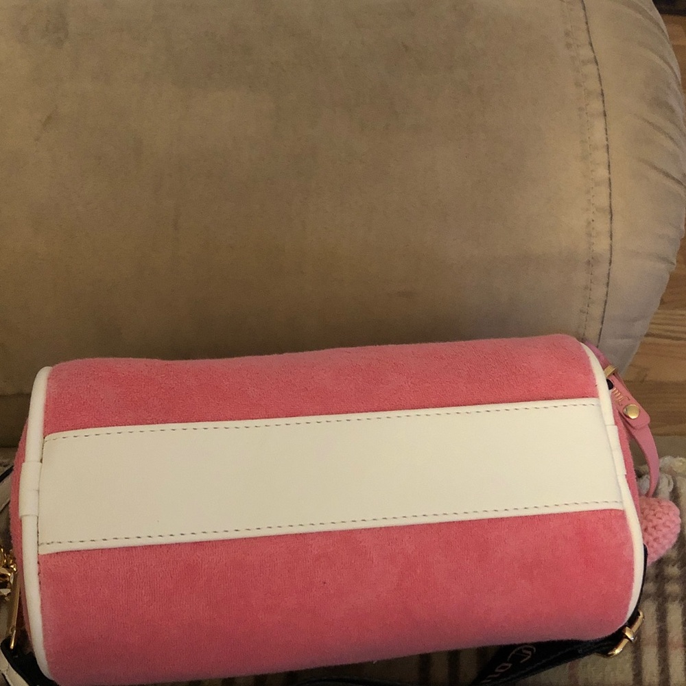 Juicy Couture Pink Velvet Barrel Bag with Heart Charm and Strawberry Pouch - Picture 11 of 11
